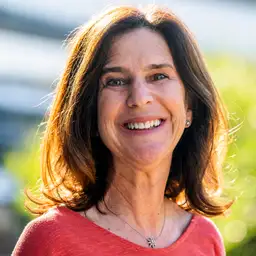 Apple VP Susan Prescott